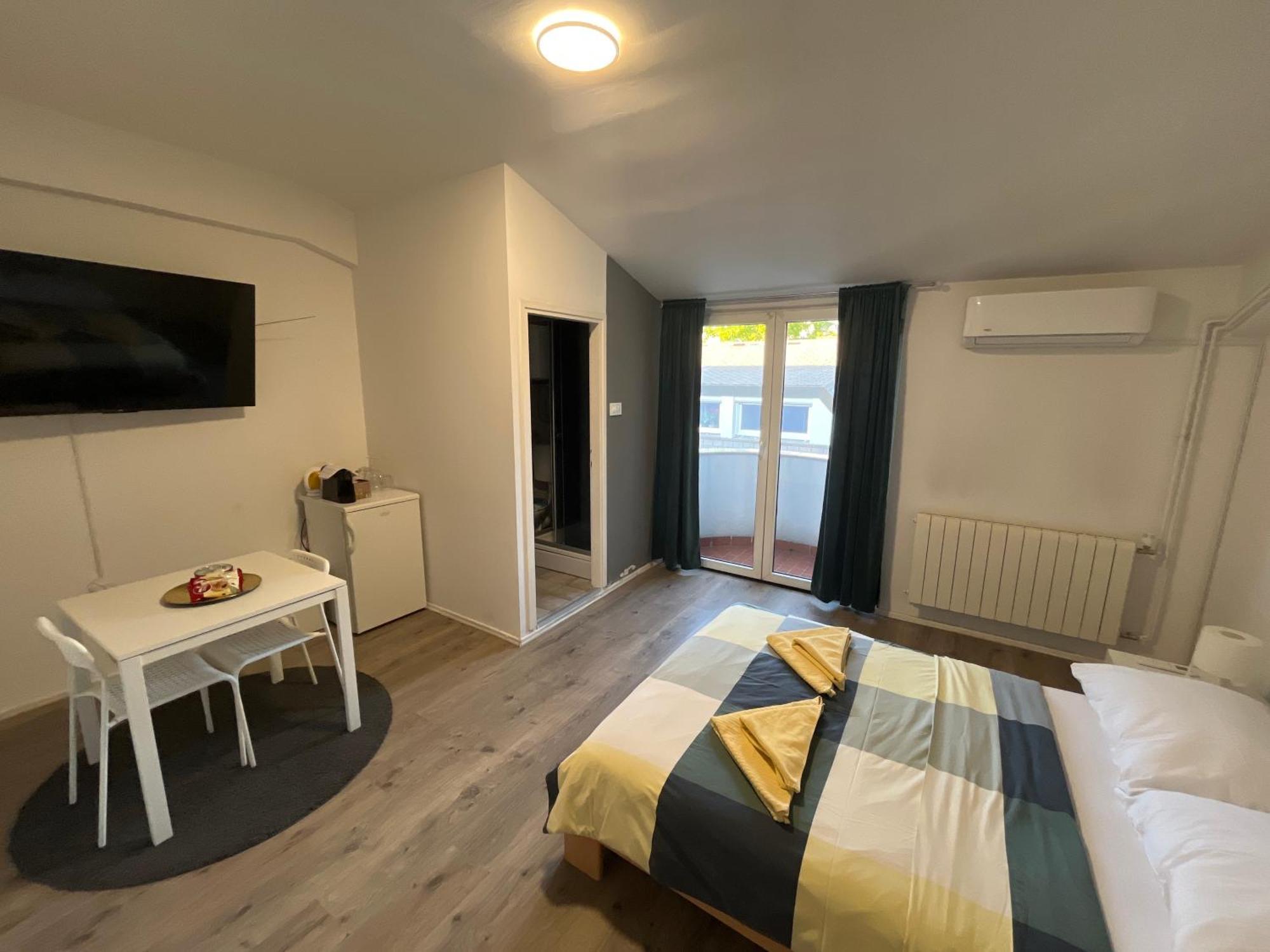 Apartmani Vacanza *