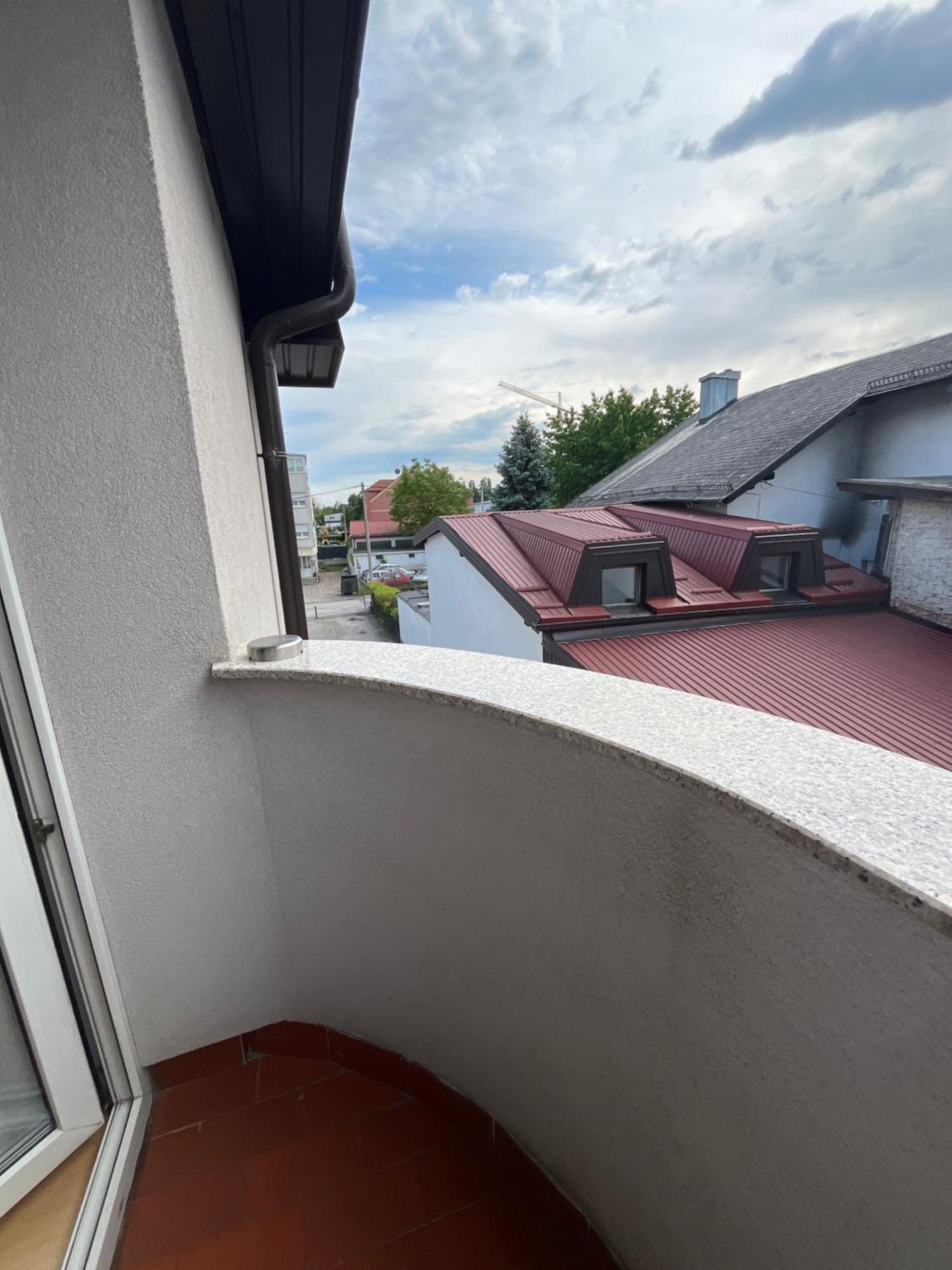 Apartmani Vacanza *